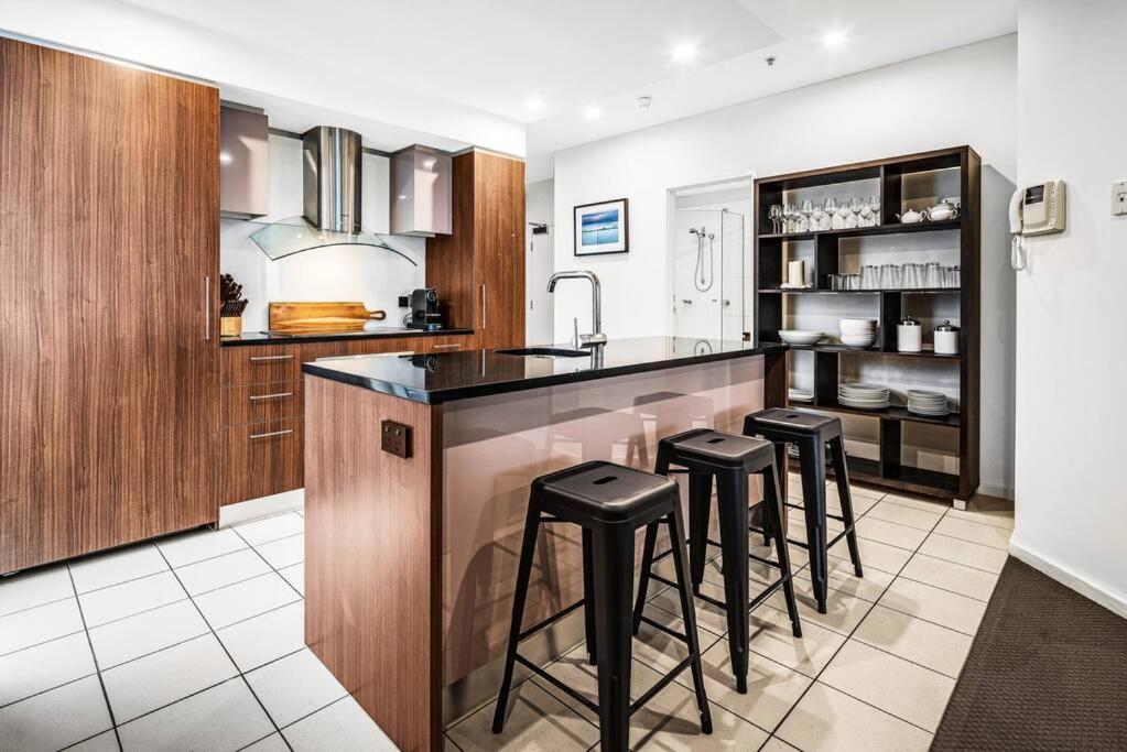 Penthouse 406 The Frontage * Victor Harbor