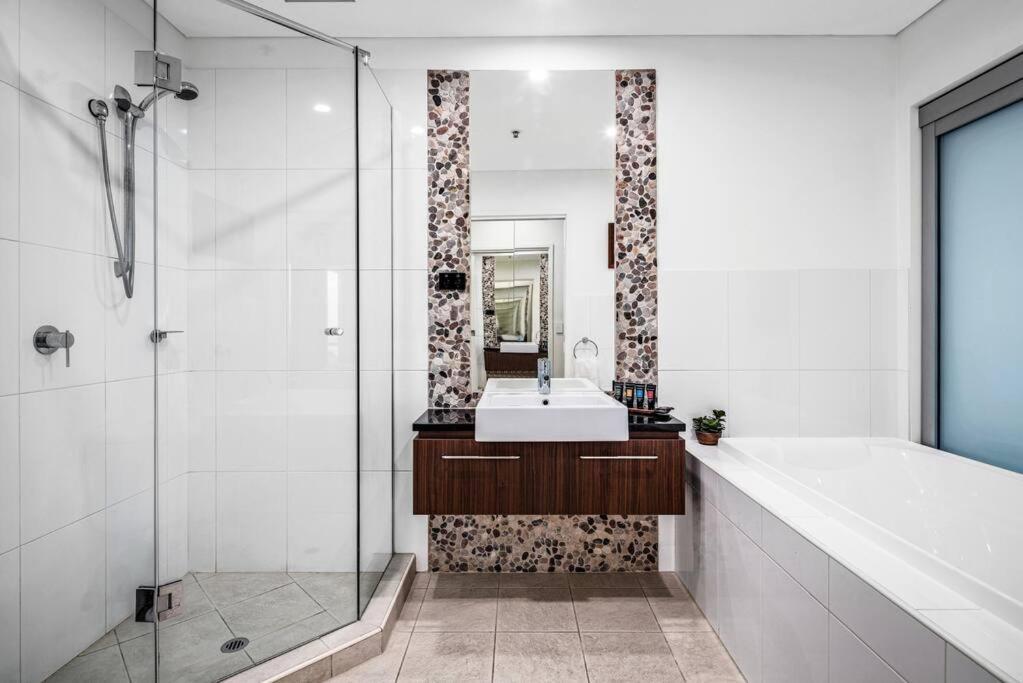 Penthouse 406 The Frontage Victor Harbor